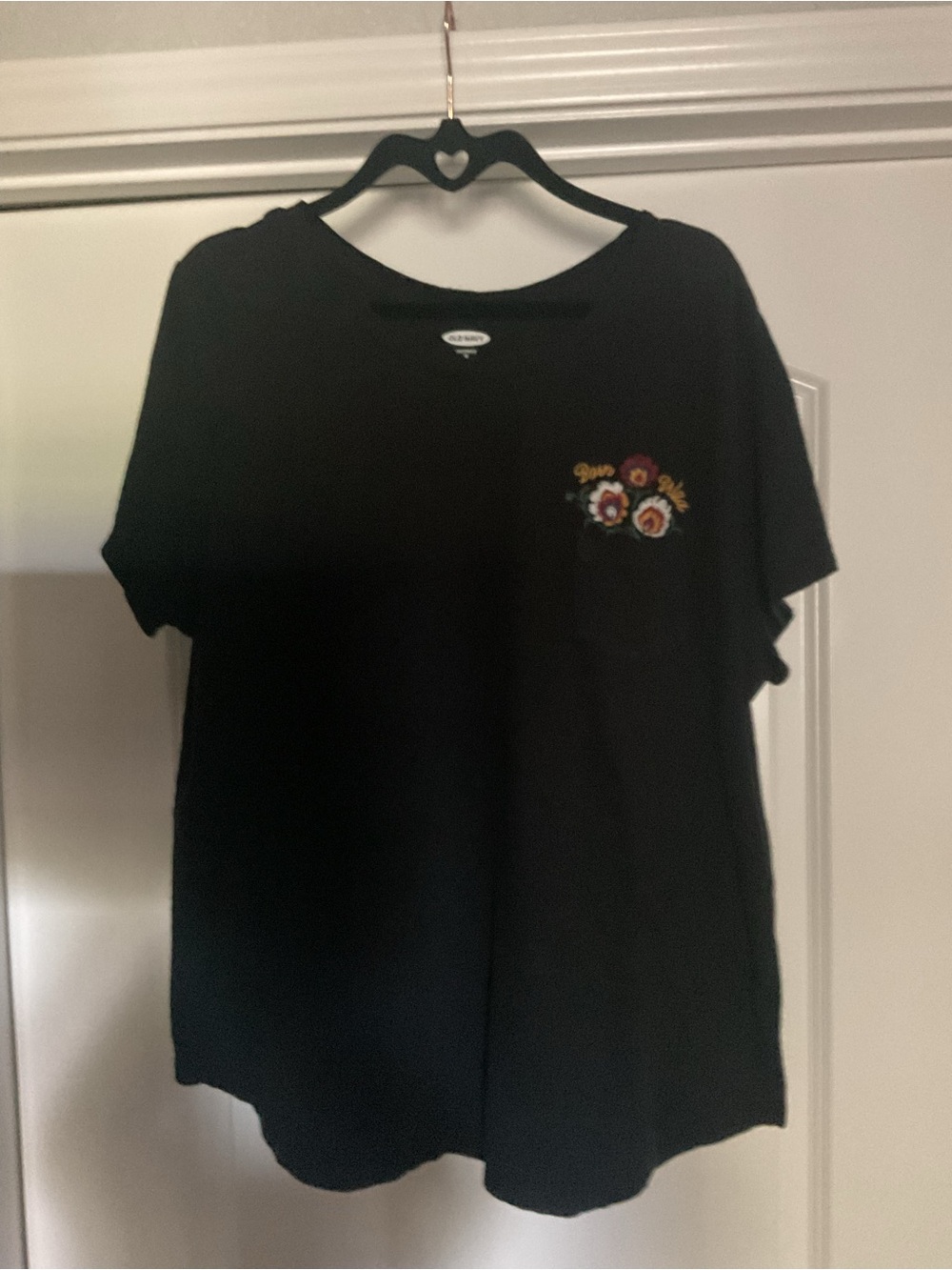 Old navy black t shirt XL